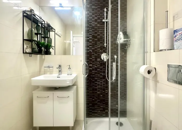 1 Center Modern 2br With Panoramic Museum View And King Bed Apartmán Praha