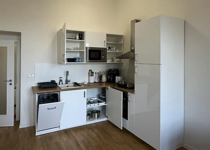 1 Center Modern 2br With Panoramic Museum View And King Bed Apartmán