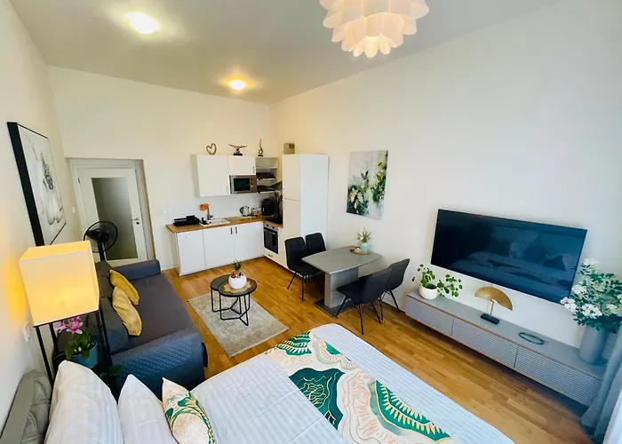 아파트 1 Center Modern 2br With Panoramic Museum View And King Bed